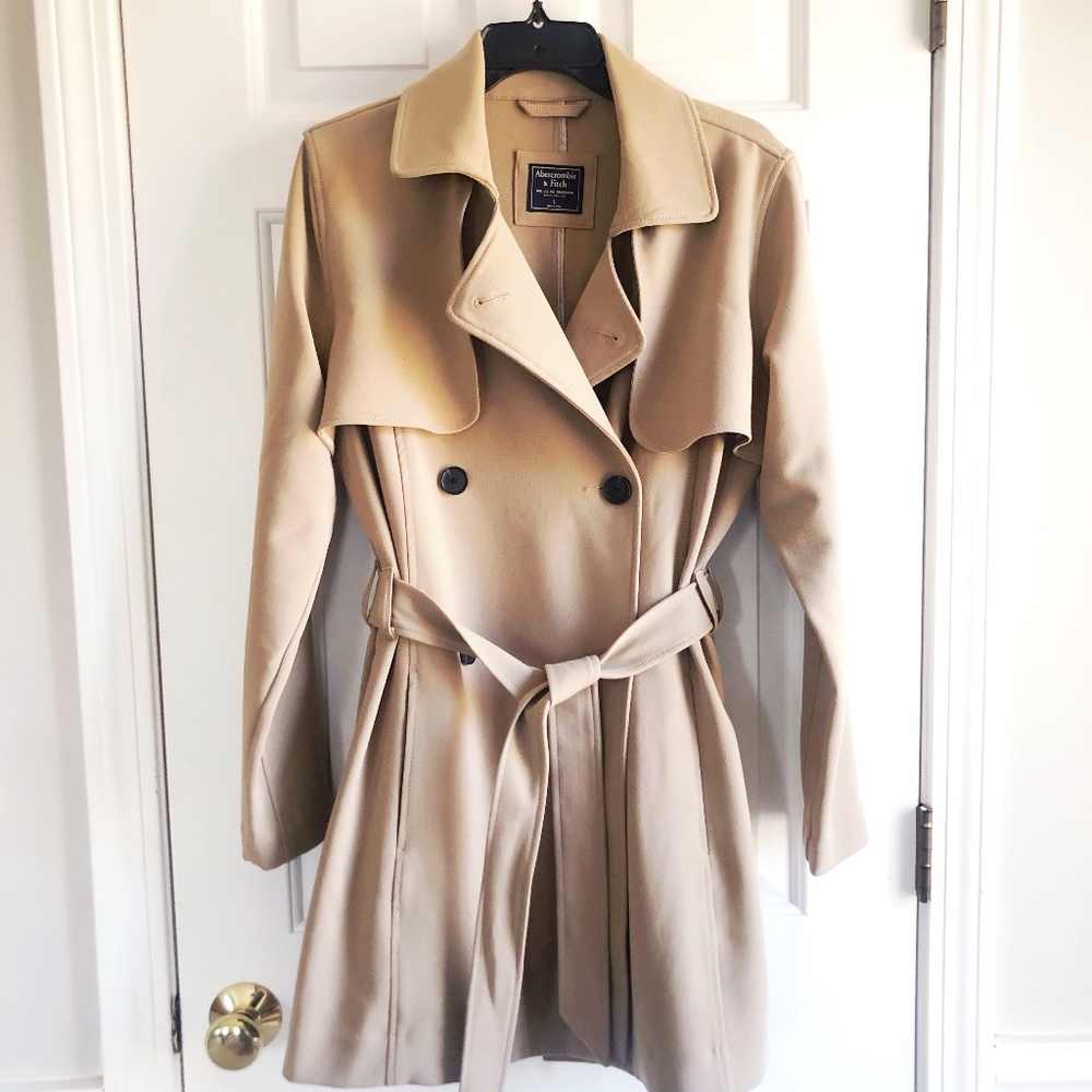 Abercrombie & Fitch Ladies Trench Coat